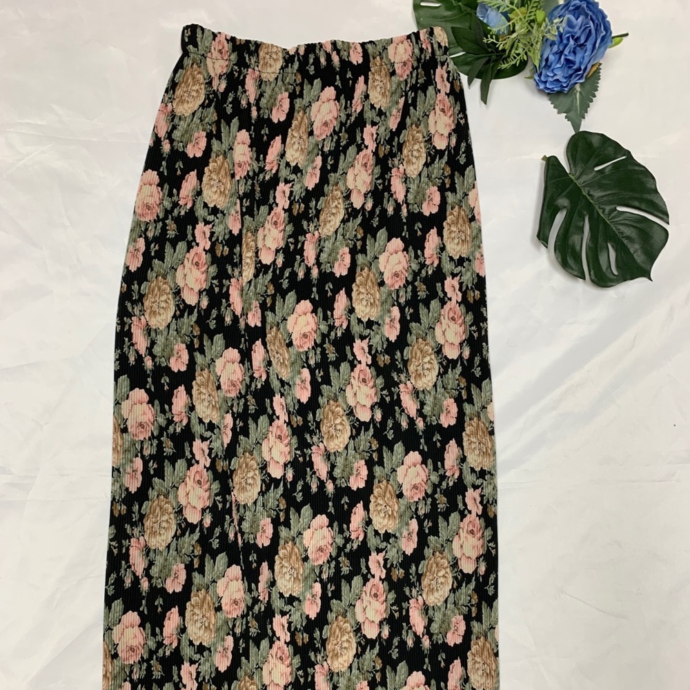 Vintage Express floral maxi skirt